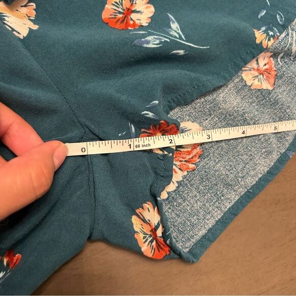 Aeropostale Long Sleeve Floral Wrap-Front Romper Size Small - Picture 6 of 16